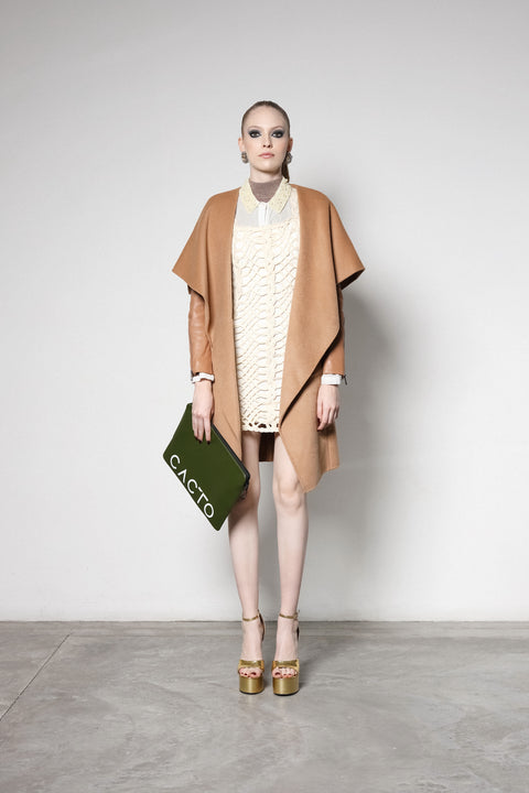 Verde Document Holder