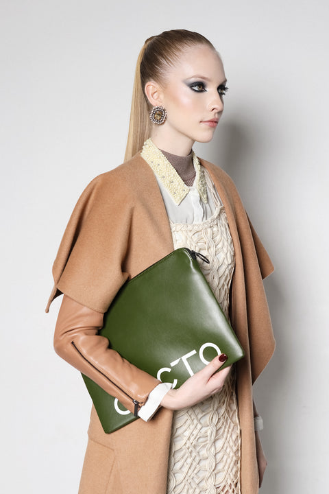 Verde Document Holder